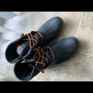 Women’s Sperry boot